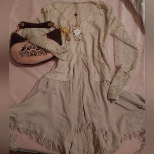 Gimmicks Top NWT By Buckle